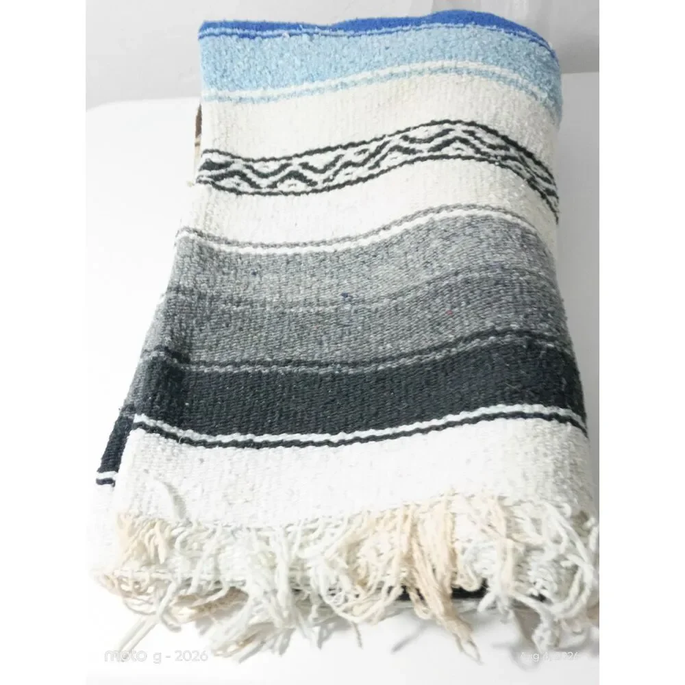 Handwoven Mexican Falsa Blanket - Blue Gray White Diamond Weave Throw